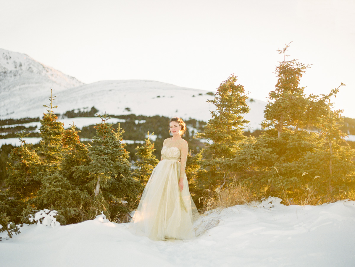 Alyssa London modeling for a bridal portrait session on Flattop Mountain. Alaska wedding photography based in Anchorage.