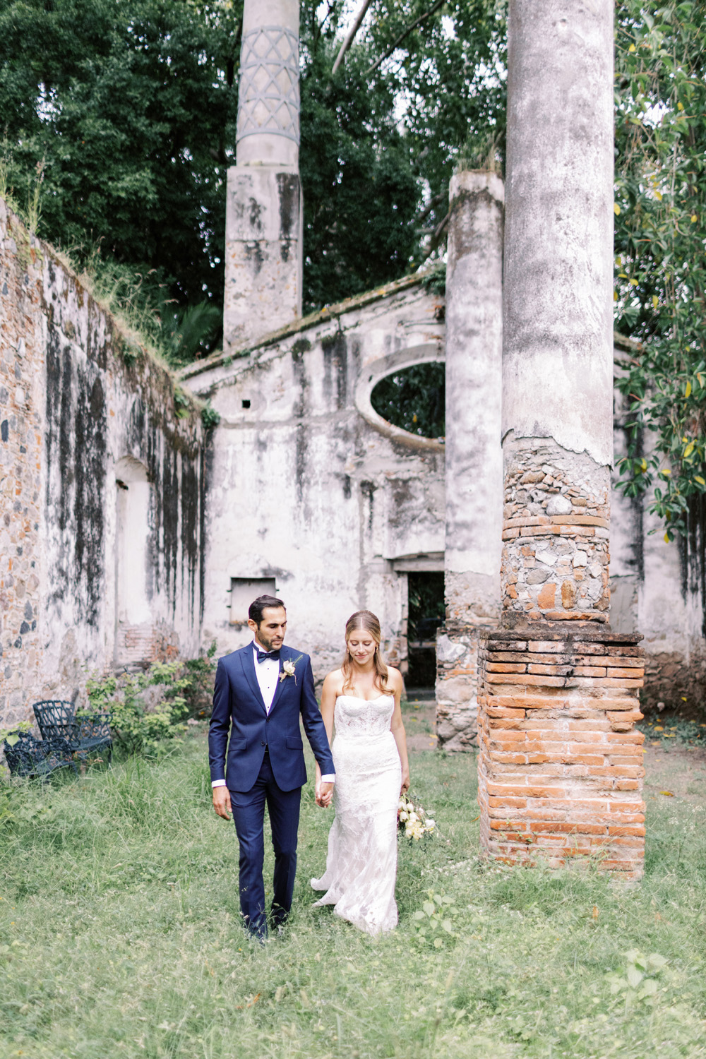 Hacienda San Gabriel de Las Palmas Wedding - corinnegraves.com